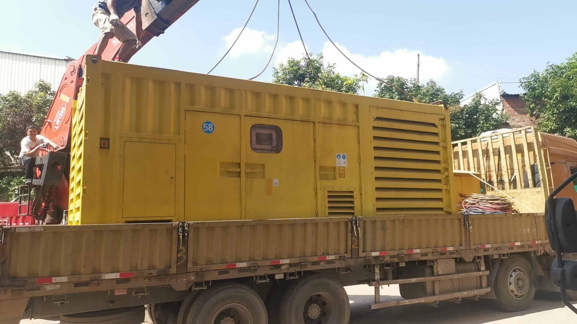 肇慶發(fā)電機(jī)租賃-使用過程中要注意什么